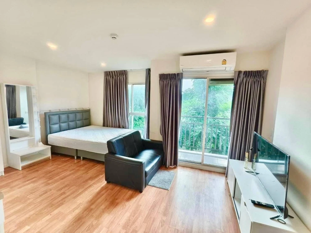 For sale: Lumpini Ville Sukhumvit 101/1-Punnawithi. Beautiful unit, excellent condition, fully furnished, ready to move in!