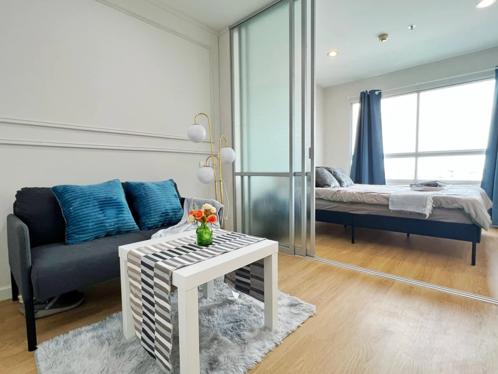 For sale: Lumpini Place Suksawat - Rama 2, 12th floor. Good condition unit, fully furnished, ready to move in.