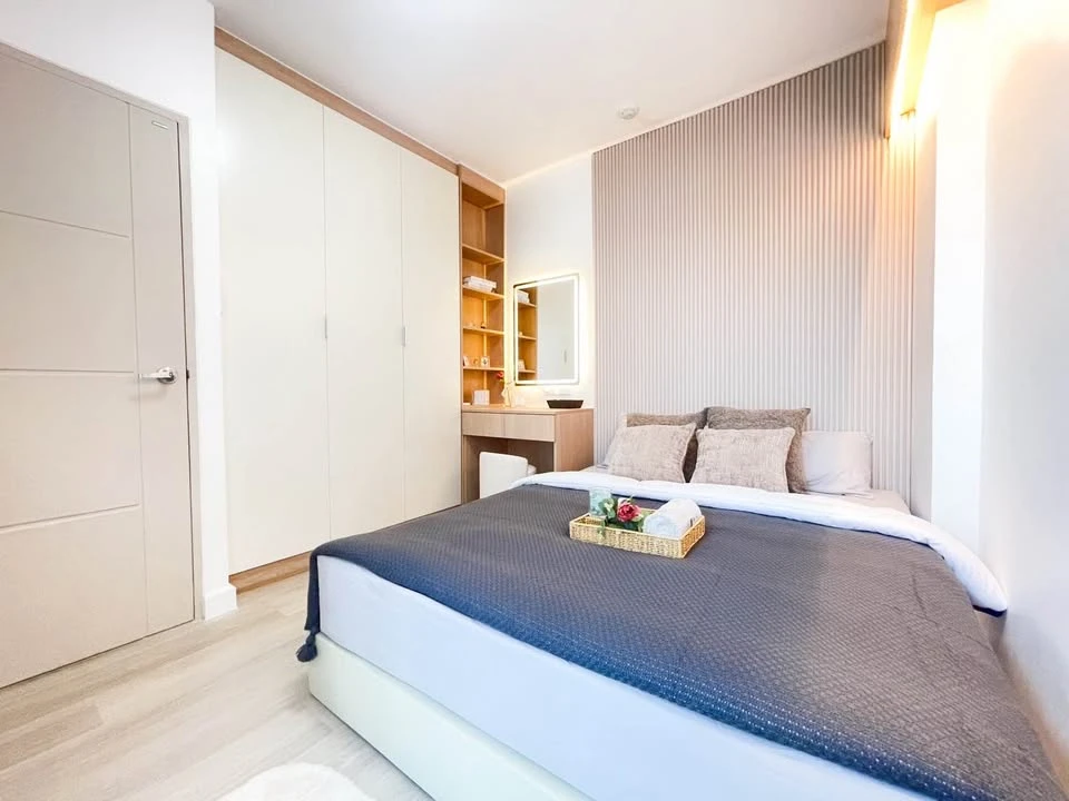 For sale: Supalai City Resort Ratchada-Huai Khwang, 2 bedrooms, 1 bathroom. Stylish and well-decorated, a very comfortable place to live. Book now!