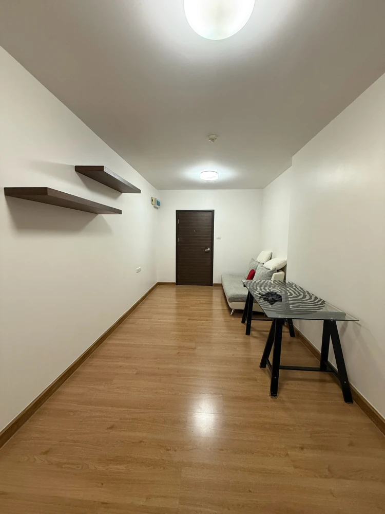 For sale: Supalai Vista, Tiwanon Intersection, with Ratchaphruek Road view and complete amenities. A must-see!