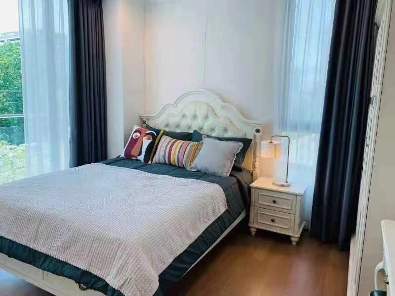 For sale: Supalai Oriental Sukhumvit 39, 2 bedrooms, 2 bathrooms, fully furnished, ready to move in.