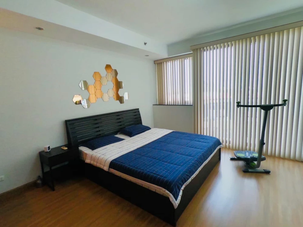 For sale: Supalai Oriental Place Sathorn - Suanplu, very spacious area, 7th floor, convenient and safe entrance and exit. If you're slow, you'll defin