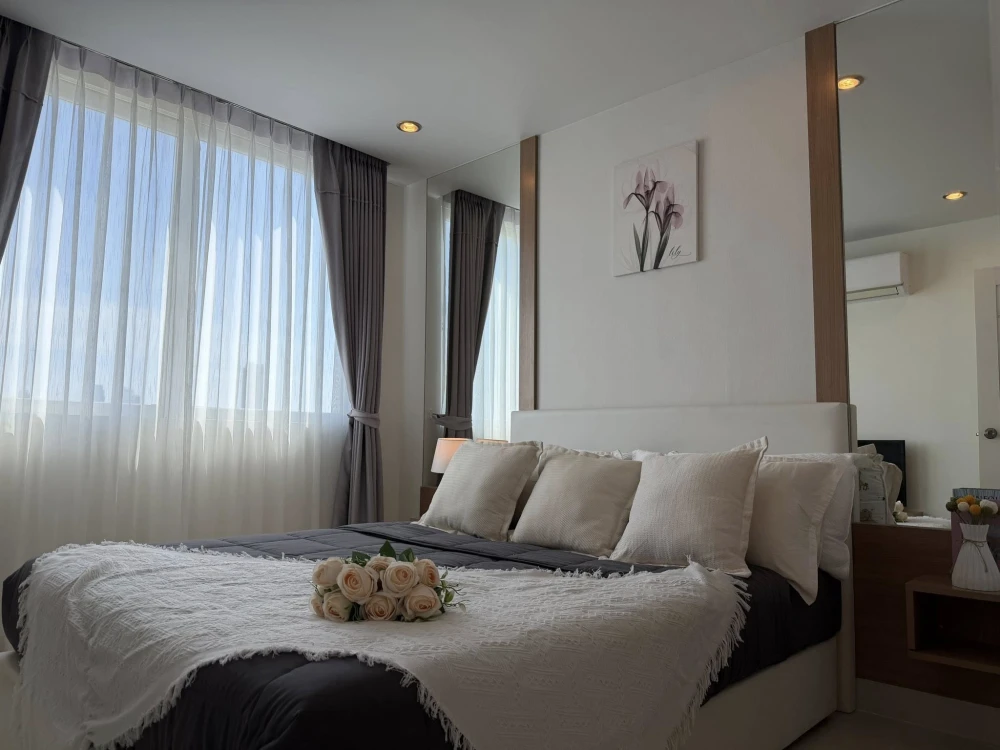 For sale: Amazon Residence Pattaya (Jomtien), 38 sq m, 8th floor. Beautifully decorated with built-in furniture. A very comfortable place to live.