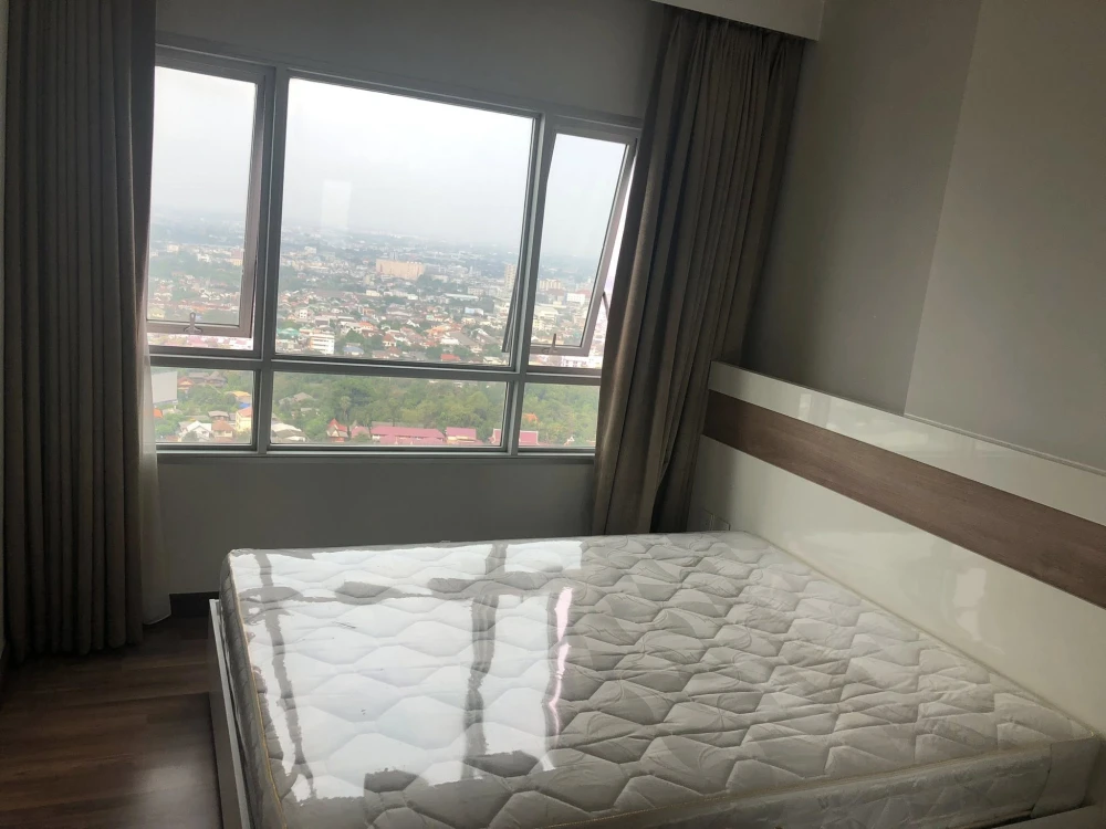 For sale: Centric Tiwanon Station, spacious room, lots of usable space, beautiful view, not blocked, good location, book now.