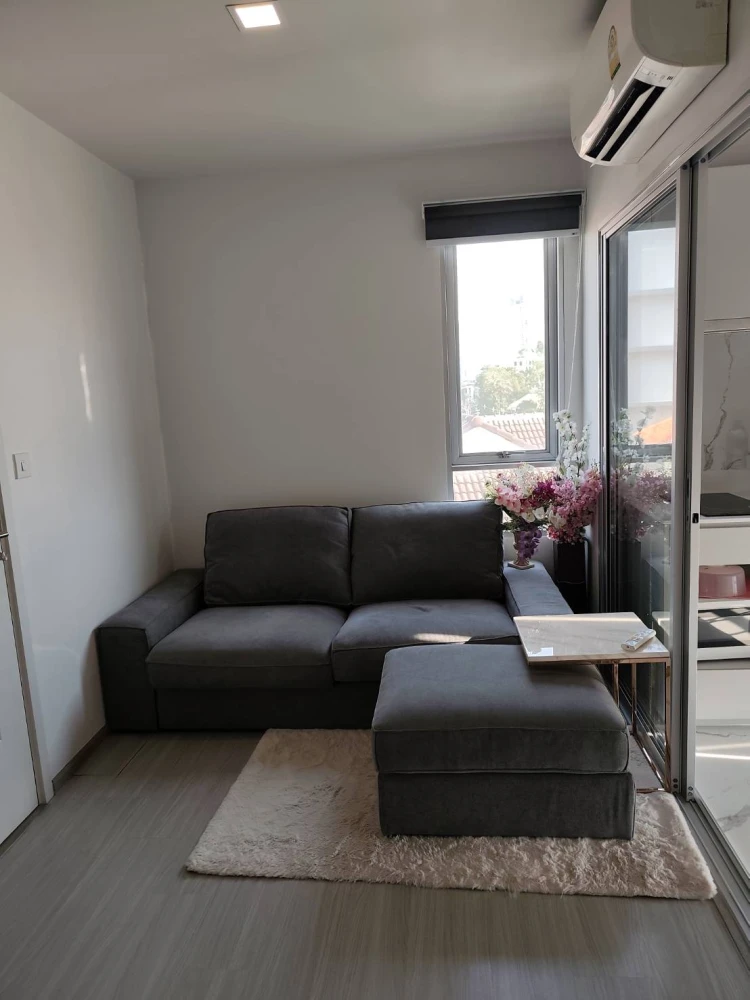 For sale: The Tree Lat Phrao 15, 5th floor, corner room, private zone, best zone in the building, no one walking past, if you're slow you'll definitel