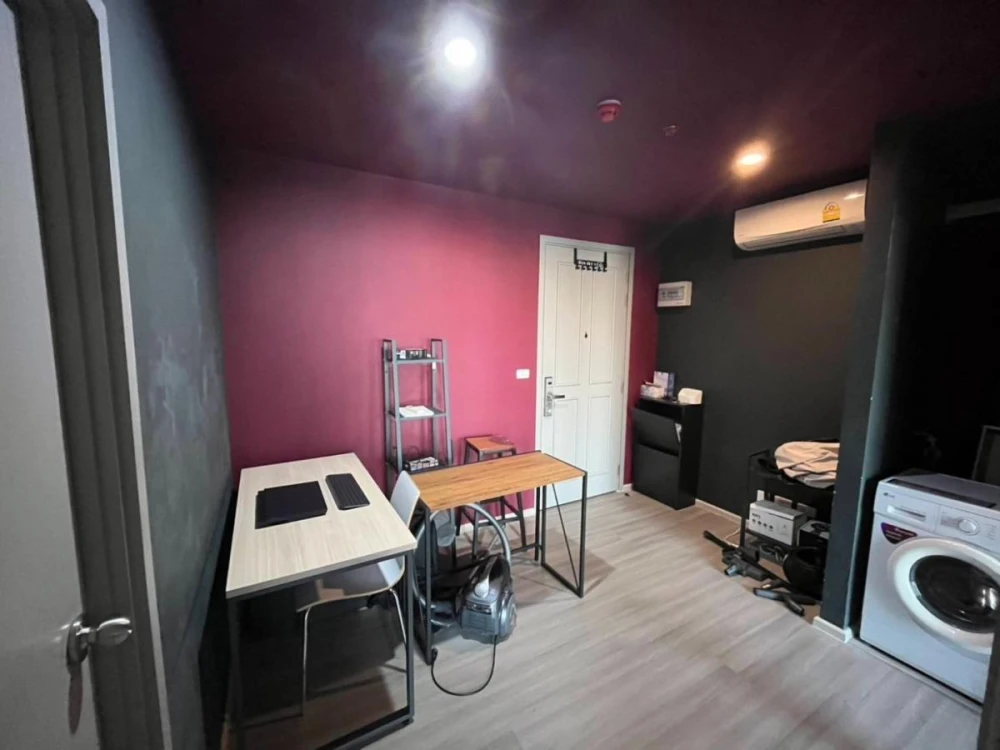 For sale: The Parkland Charan-Pinklao, a nice room with complete decorations. Book now.