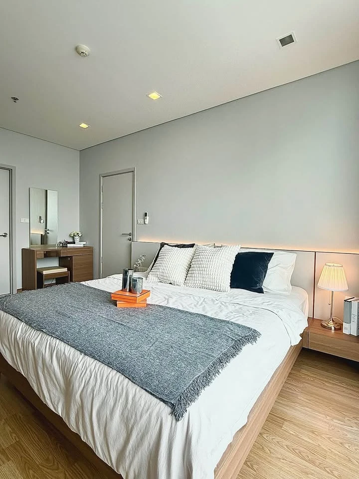 For sale: Le Luxe Condominium, large room, divided into proportions, suitable for use, high floor, open view, must book.