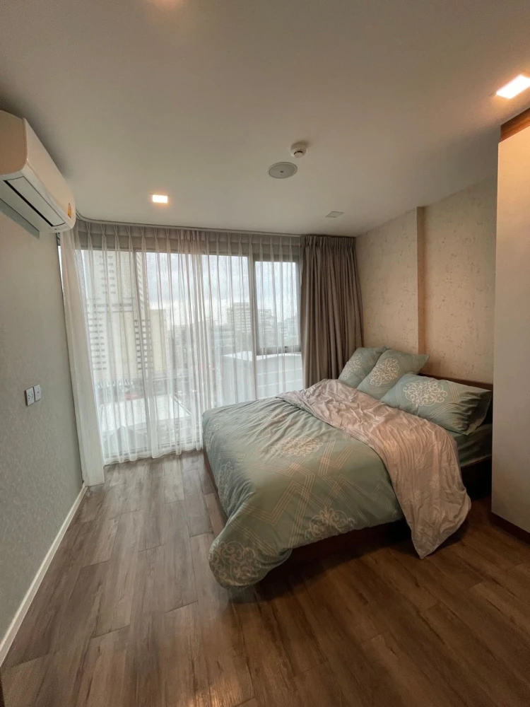 For sale: Modiz Ratchada 32, 2 bedrooms, 2 bathrooms, fully furnished, beautiful view, ready to move in.