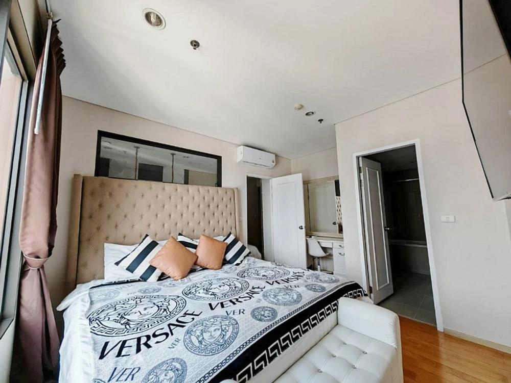 For sale, for rent, luxury condo, Villa Asoke, 37-38th floor, corner room, the most beautiful view on the floor, luxuriously decorated, hurry and rese