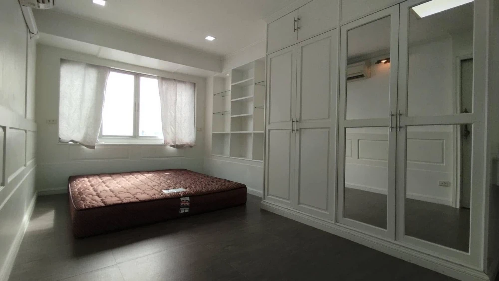 For sale, for rent, Condo Commonwealth Pinklao, large room, comfortable, 20th floor, outside view facing north, move in now