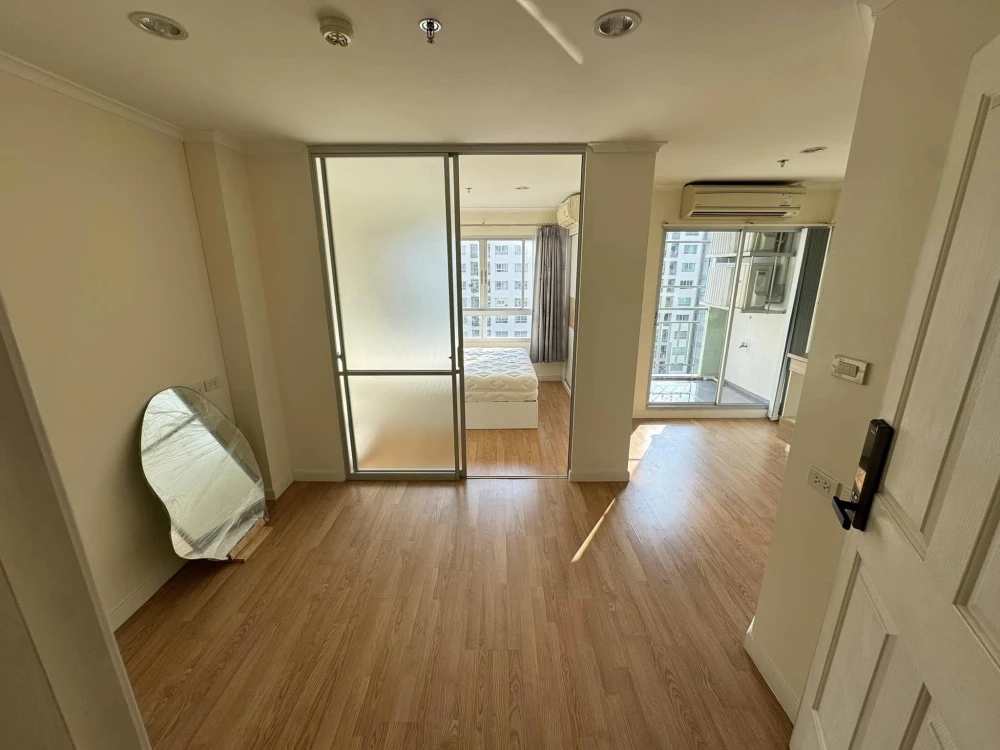 For rent!! Lumpini Park Pinklao Condo, 27th floor, Building A, full facilities, ready to move in, don't miss it!!