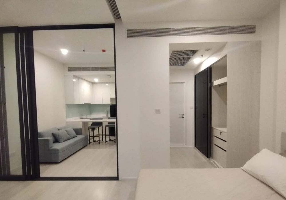 For sale, for rent!! Condo Massarin Ratchayothin, 27th floor, fully furnished, ready to move in, don't miss it!!