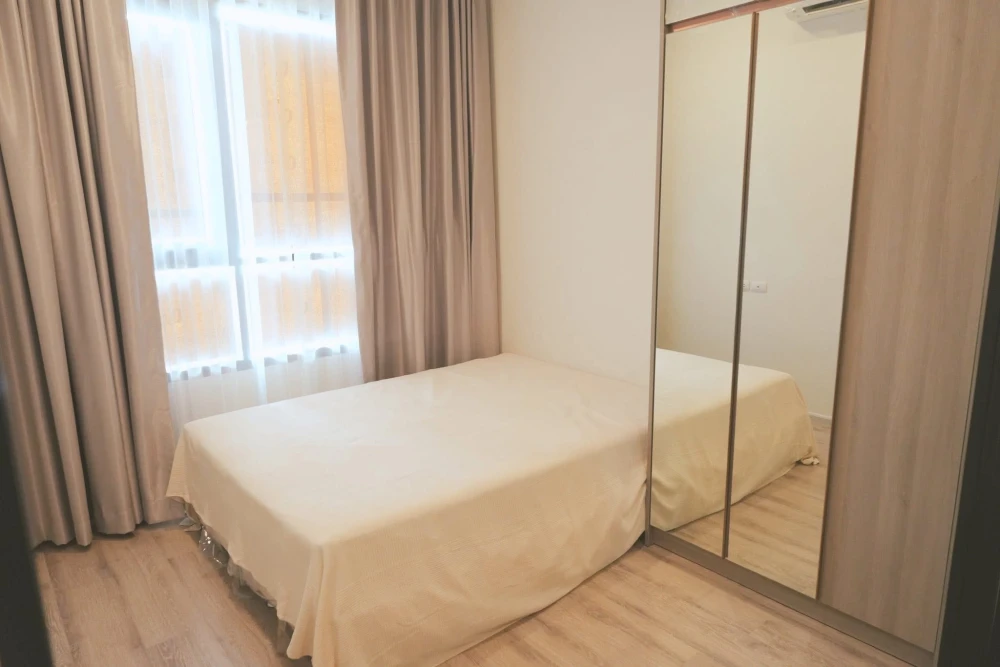 For Sale/Rent!! Knightsbridge Prime Ratchayothin Condo, 1st floor, fully furnished, ready to move in! Reserve now!!