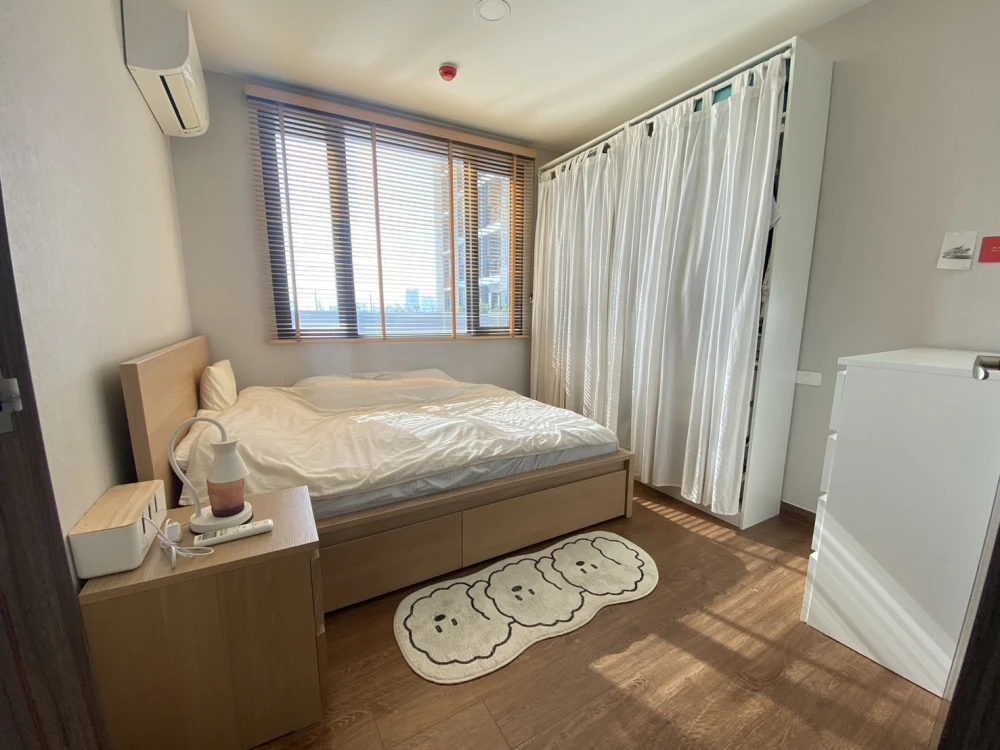 For sale, for rent, Artisan Ratchada condo, furnished room, ready to move in, complete with furniture and electrical appliances. Book now, don't miss
