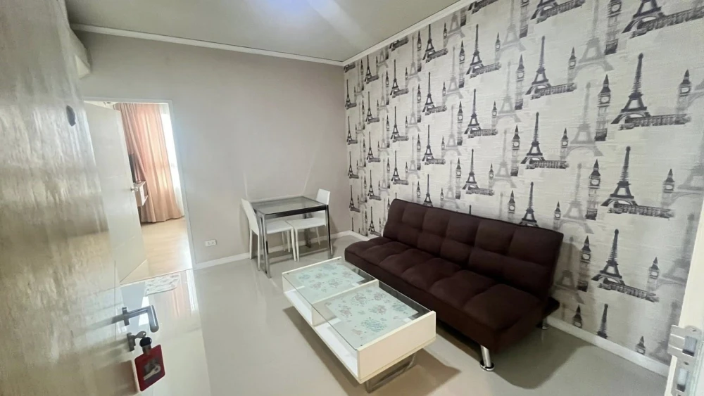 For sale or rent: Sea Hill Condo, mountain and sea view, with beautiful wallpaper, fully equipped, ready to move in.