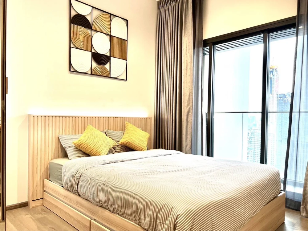 For sale, for rent, The Address Siam-Ratchathewi, high floor, beautifully decorated, fully furnished, luxurious, stunning city view, move in now, don'