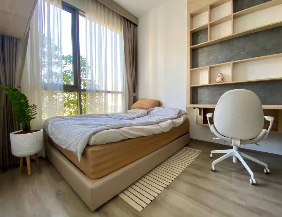 For sale, for rent, Miti Chiva Kaset Station, Fully Furnished, decorated in Japanese style, has tatami room, storage cabinet, lots of shelves, suitabl