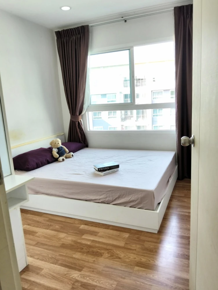 For sale, for rent, The Trust Condo, Nakhon Pathom, pool view, see Phra Pathom Chedi, very good price, hurry up and reserve it, don't delay.