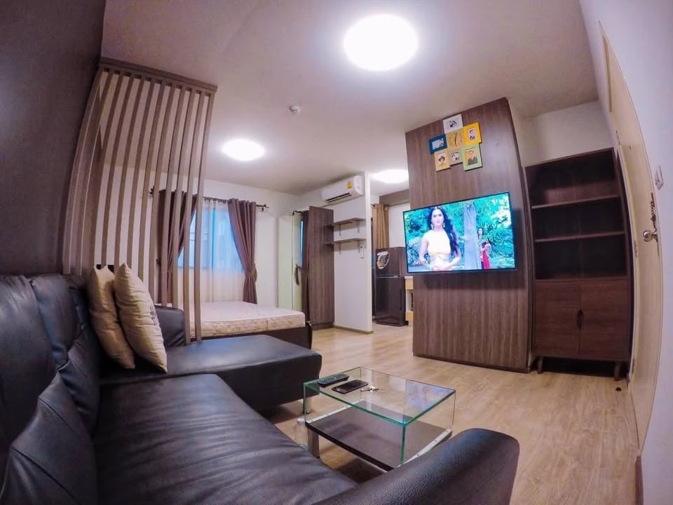 For sale, for rent, The Point Condo, Rangsit, Khlong 6, spacious room, good ventilation, washing machine, complete electrical appliances, very worth b
