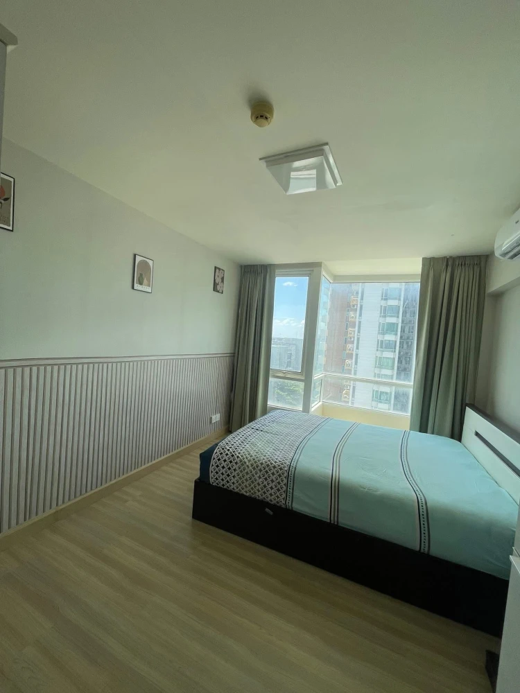 For sale or rent: M Society Condominium, Building B, 10th floor, North facing. Cool and comfortable all day long. Don't miss out!