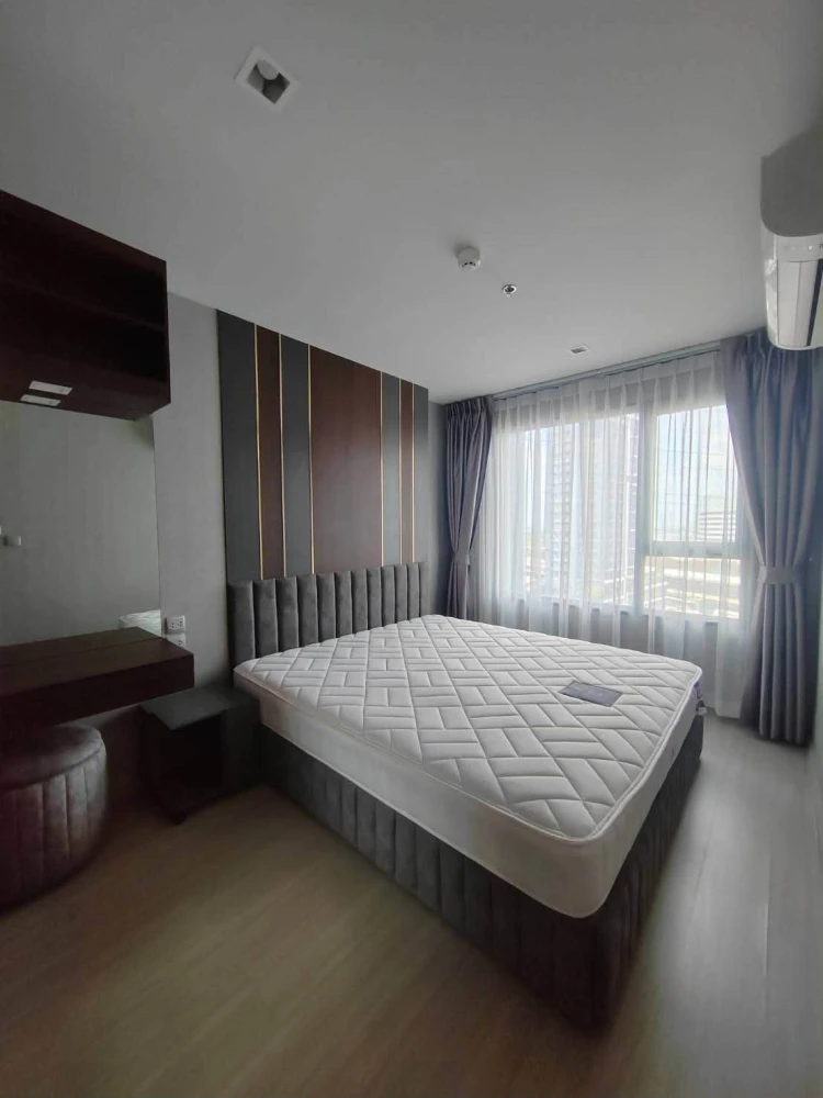 For sale or rent: Life Ladprao, Building B, 17th floor. Spacious and well-decorated unit. Don't just look, book now!