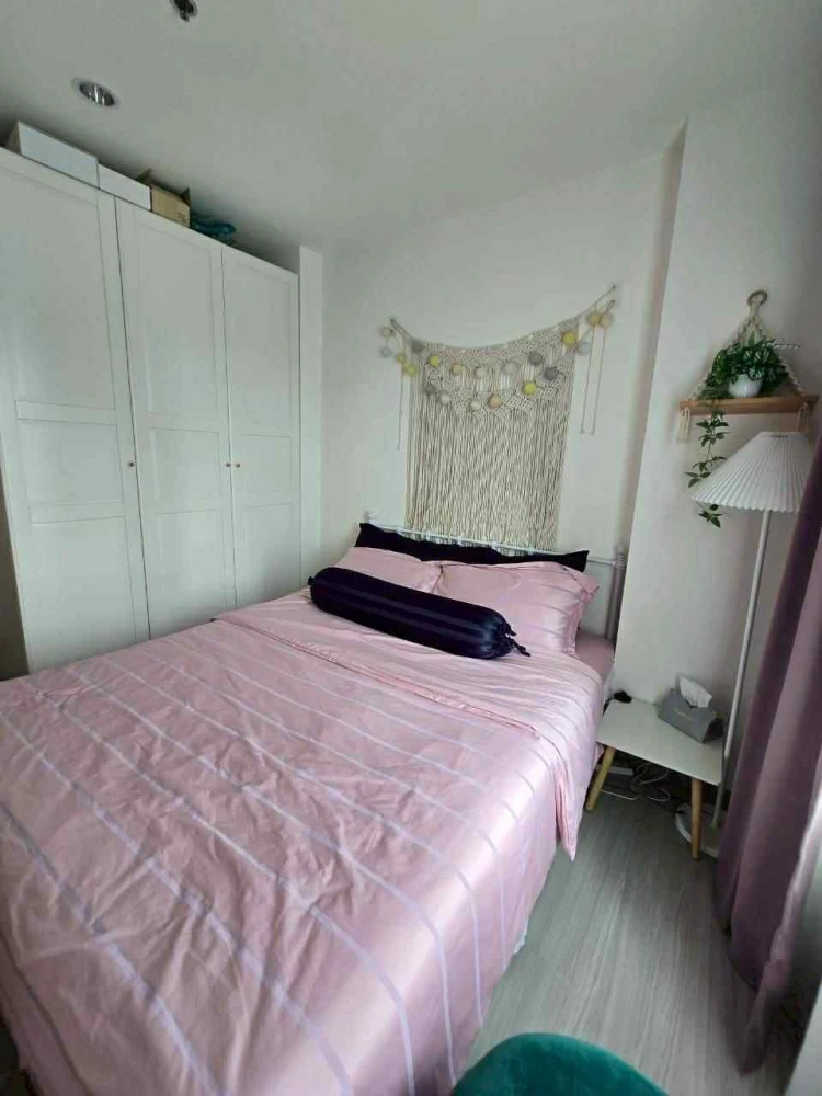 For sale or rent: Aspire Sathorn-Ratchaphruek, beautifully decorated room with a stunning theme, plenty of usable space, fully furnished. Reserve now!