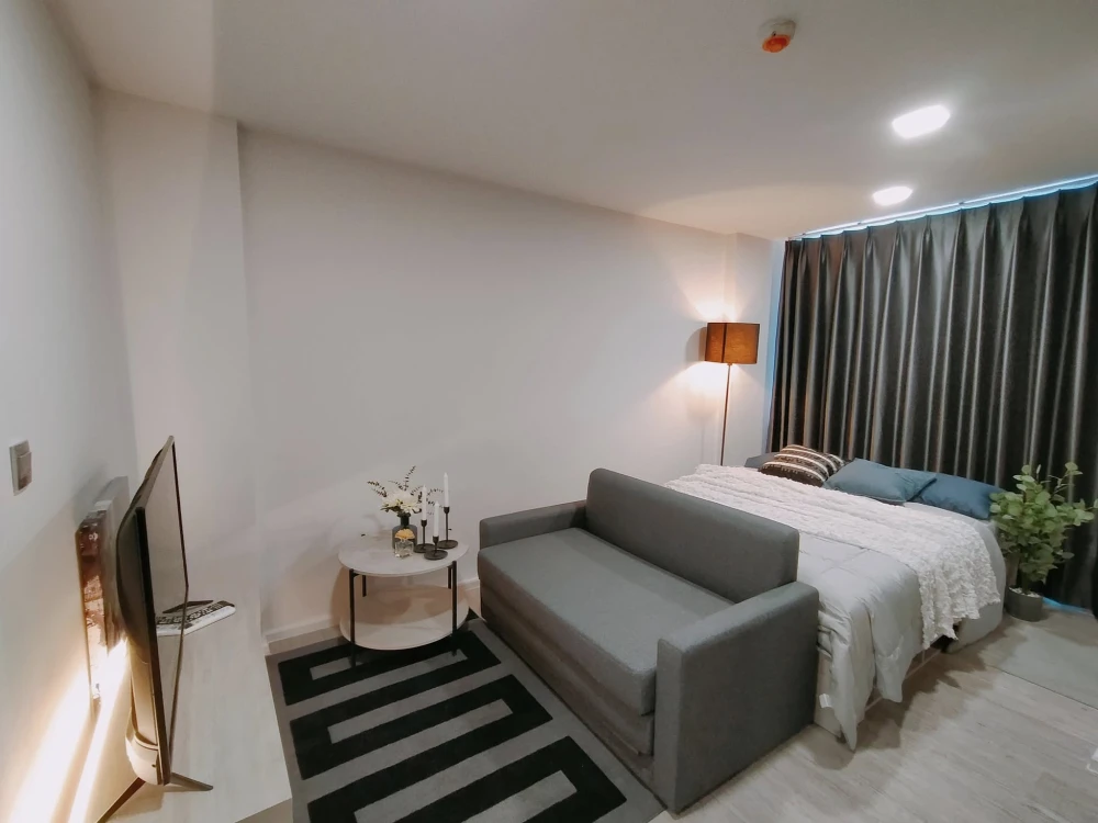 For sale or rent: Atmoz Tropicana Bangna studio room, fully furnished, great price. Book now, don't miss out!
