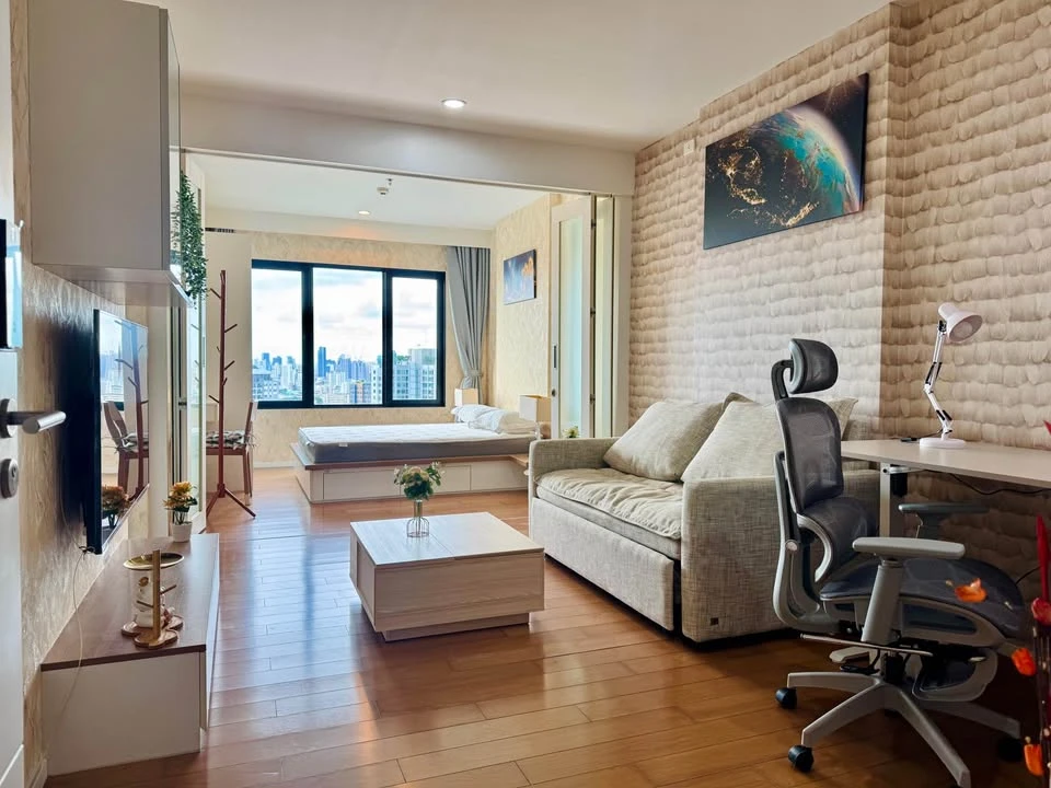 For sale or rent: Blocs 77, high floor (27), beautiful canal view, quiet, natural atmosphere, good breeze, not too hot, comfortable living, reserve no