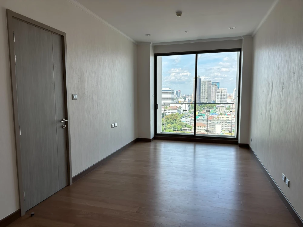 Condo for sale or rent: Supalai Oriental Sukhumvit 39, 16th floor, with a great city view and excellent furniture. Reserve now, get it first.