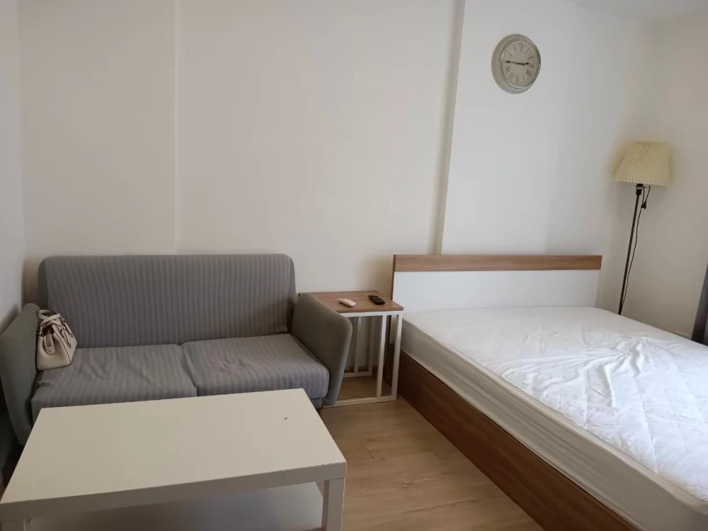 For sale, for rent ELIO Sukhumvit 64, comes with complete furniture and electrical appliances. Reserve now, urgently.