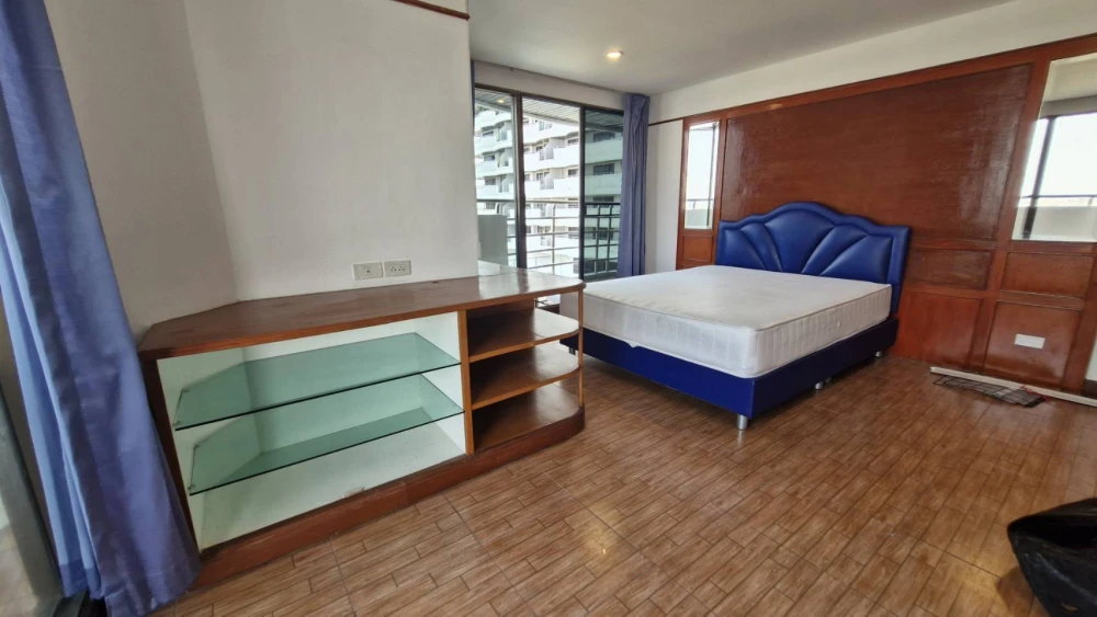 For sale, for rent, Flora ville, corner room, long balcony, 3 bedrooms, 3 bathrooms, beautiful city view, large room like being at home, don't miss it