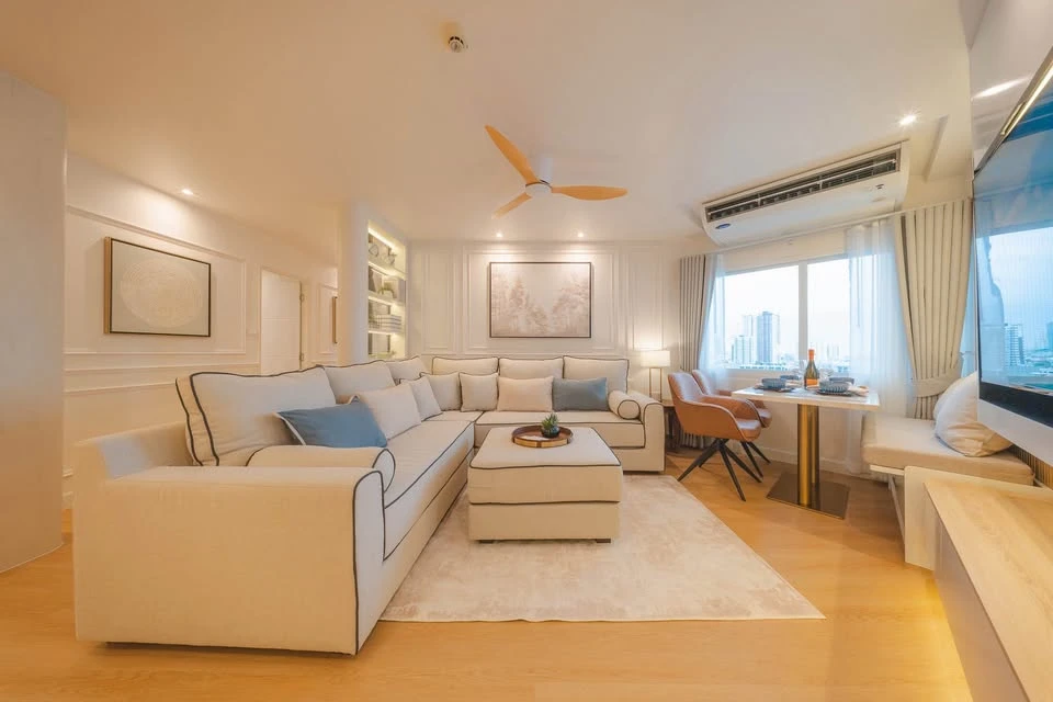 For sale or rent: Fortune Condo Town, 11th floor, city view, beautifully and flawlessly decorated. Don't miss out!