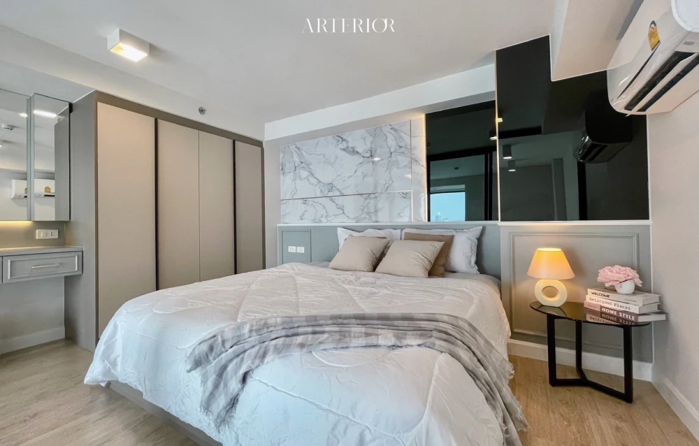 For sale, for rent, Ideo Sathorn-Wongwian Yai, 2-storey duplex room, fully furnished, ready to move in, well-built-in, hurry and reserve now, don't mi
