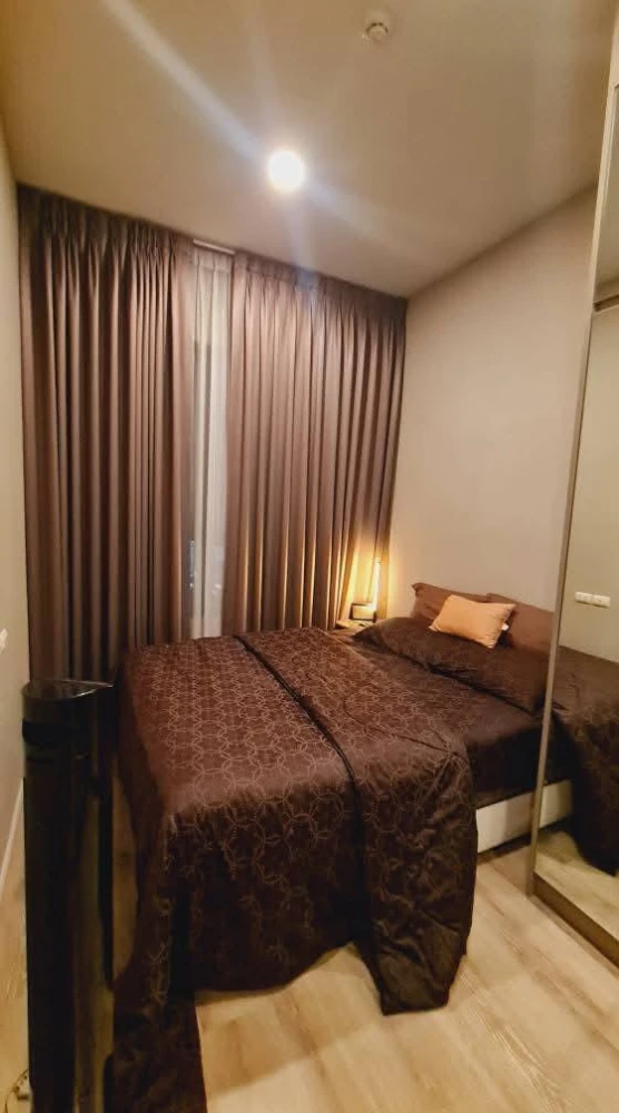 For sale or rent: KnightsBridge Prime Ratchayothin. Beautifully decorated unit with a coordinated color scheme and fully furnished. Book now!