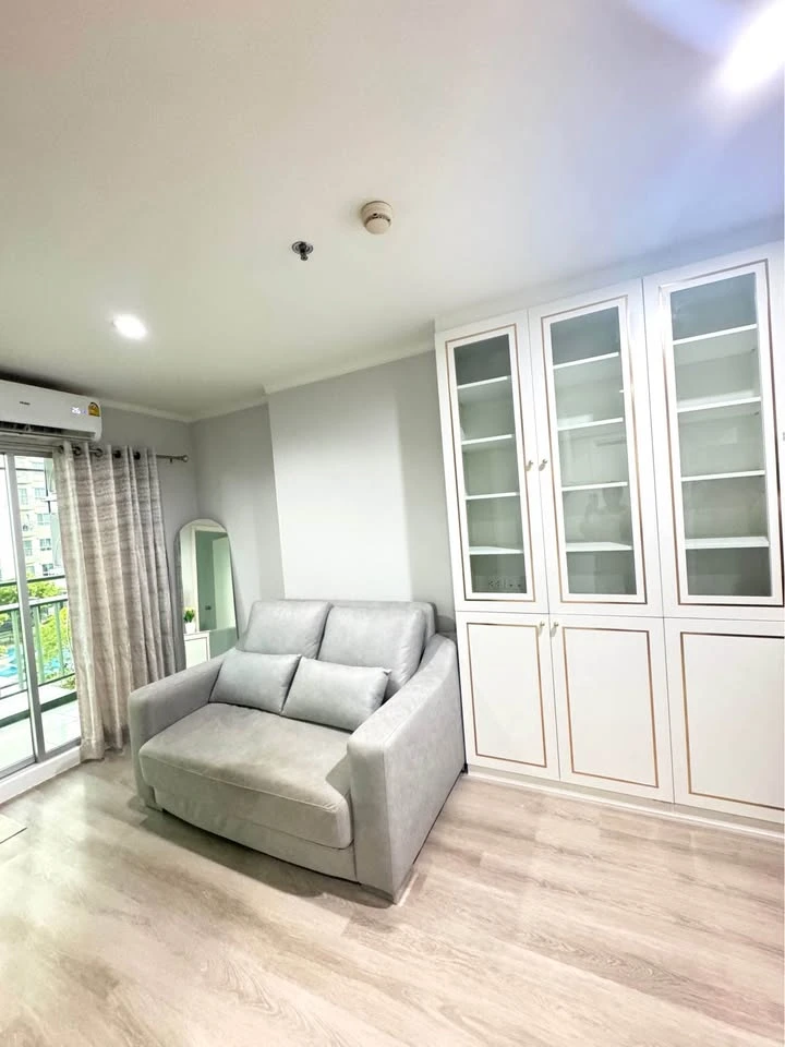 For sale, for rent Lumpini Park Rama 9–Ratchada 1 bedroom, 1 bathroom, built-in furniture, decorated in a controlled tone, reserve now.