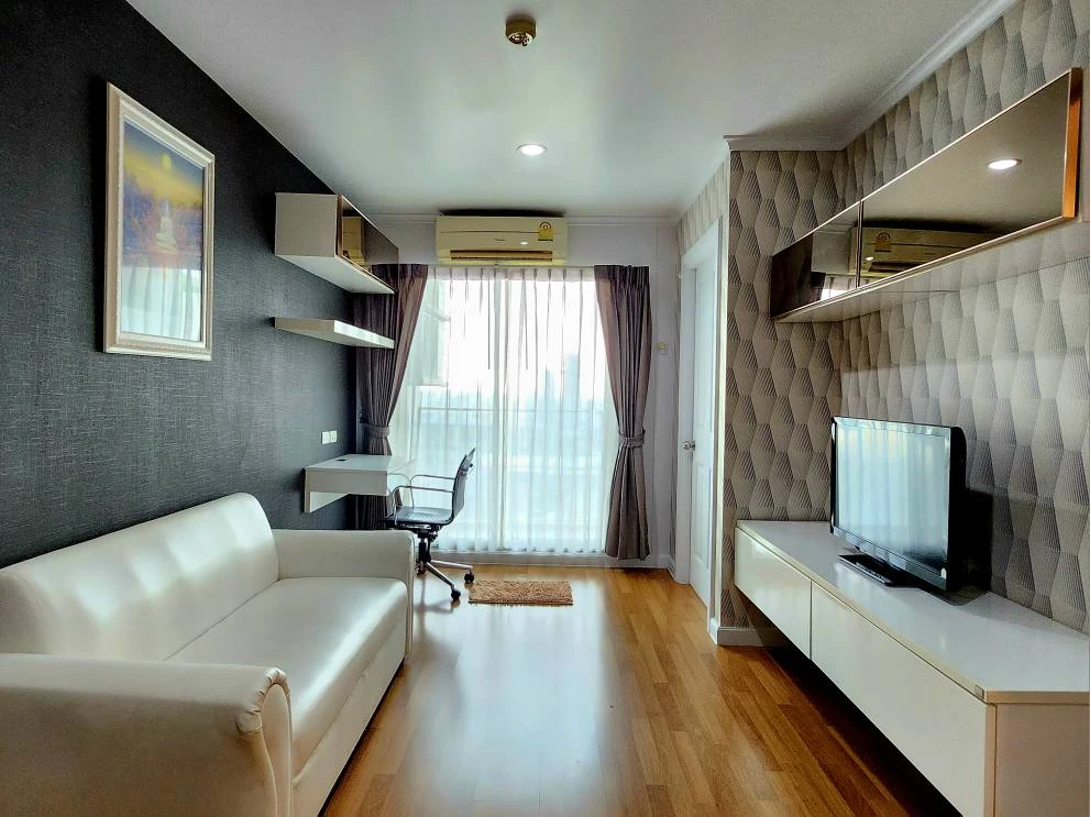 For sale, for rent Lumpini Park Riverside - Rama 3, beautifully decorated room, with good wallpaper, river view, book now