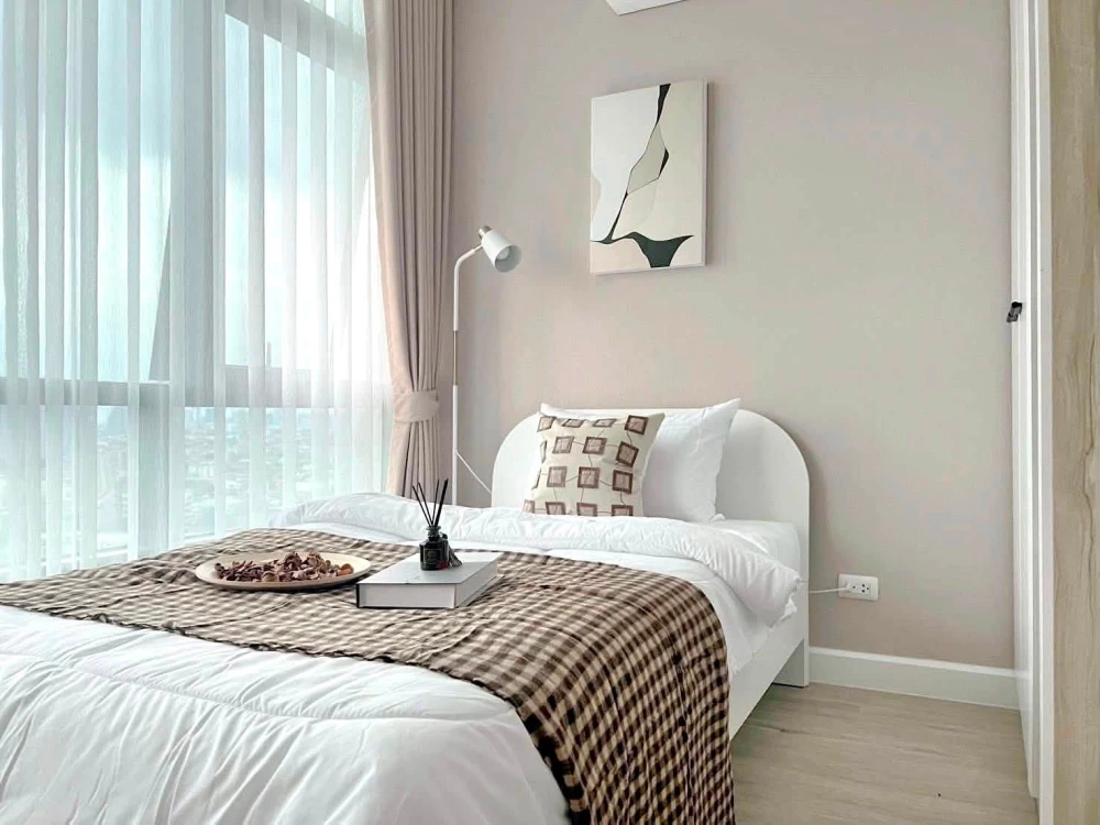 For sale or rent: Metro Sky Prachachuen, 2 bedrooms, minimalist style, fully furnished. Book now!