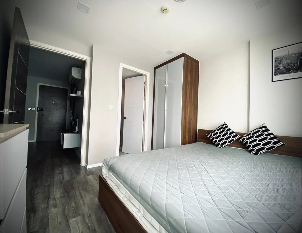 For sale or rent: Modiz Ratchada 32, 2 bedrooms, plenty of usable space, fully furnished, great location, reserve now!