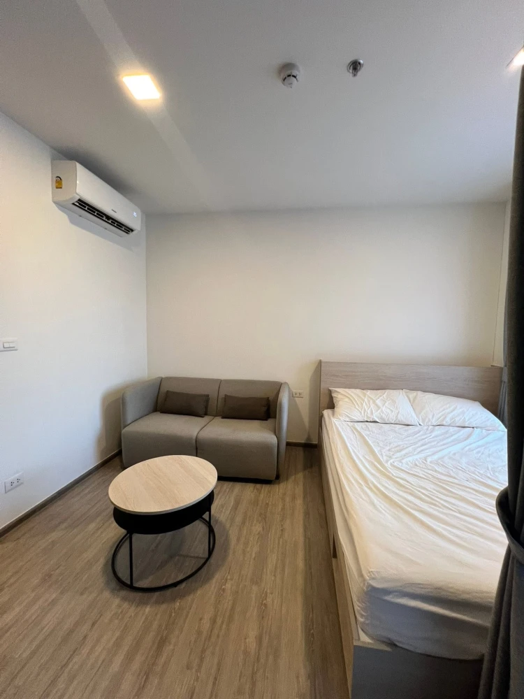 For sale or rent: NIA-by-Sansiri ready-to-move-in units with complete furniture and appliances. Book yours today! Don't miss this opportunity.