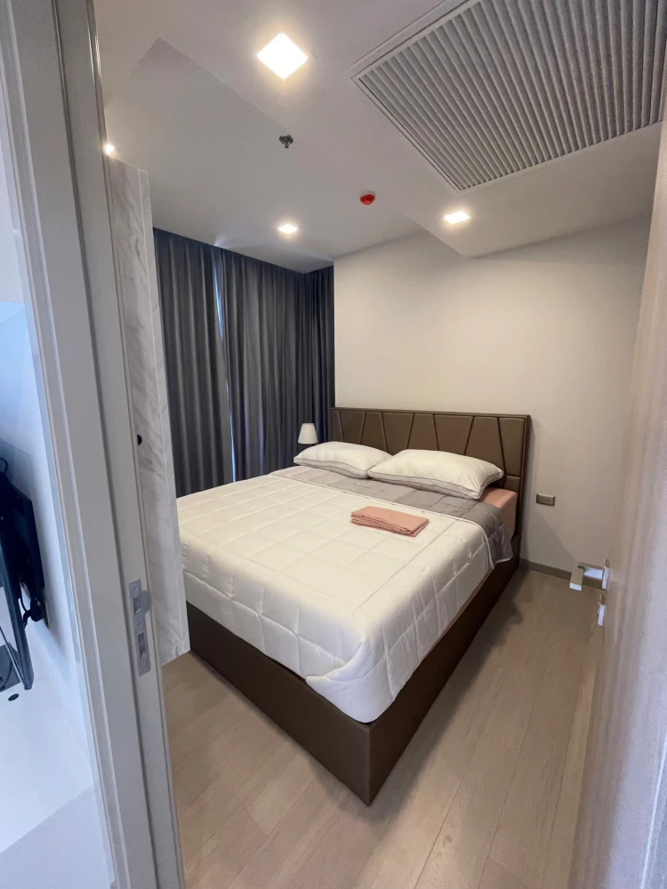For sale or rent: One 9 Five, Building B, 14th floor. Pool view, unobstructed. Luxurious built-in furniture and complete set of appliances. Book now!