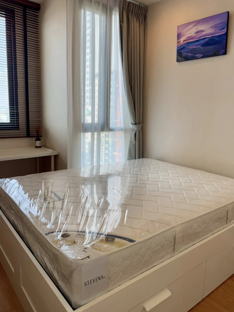 For sale or rent: Q House Sukhumvit 79, a nice room on the 17th floor, good location, comes with complete furniture and amenities. Reserve now!