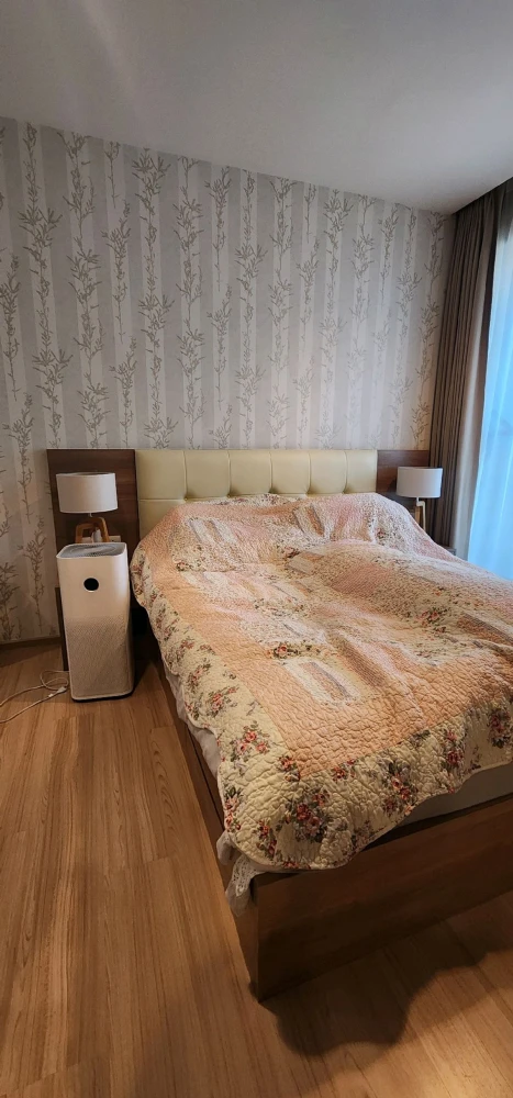 For sale or rent: Rhythm Phahon-Ari, 46th floor. Nice, fully furnished unit. Book now! (Urgent!)