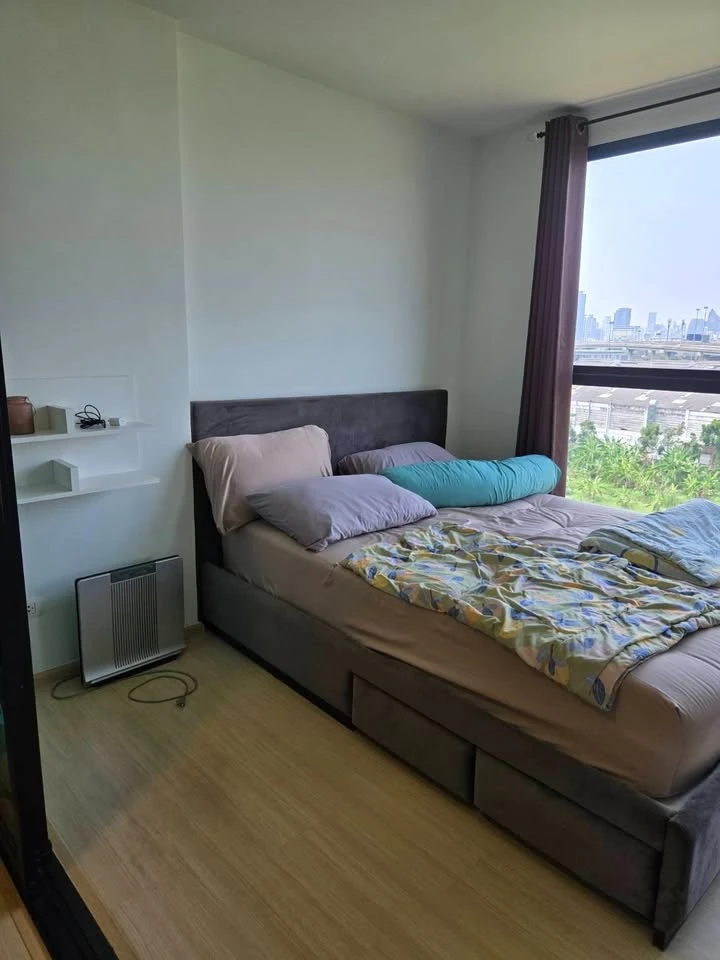 For sale, for rent Rise Rama 9, Building C, 7th floor, expressway view, fully furnished! Move in now, don't wait.