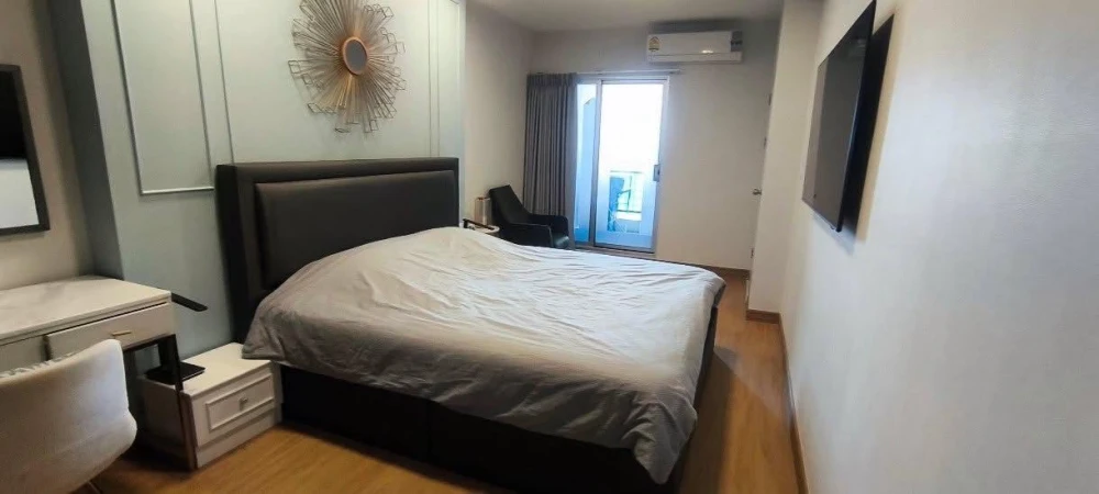 For sale or rent: Supalai Park Ekkamai-Thonglor, 22nd floor, the most beautiful unit in the project. Fully furnished with appliances, ready to move in