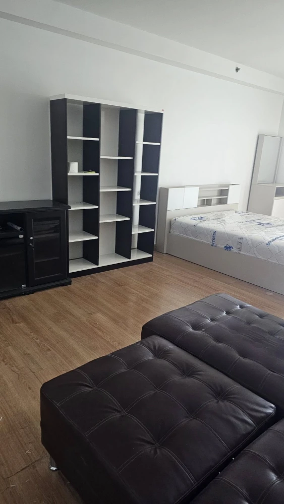 For sale or rent: SUPALAI PARK KASET, room facing Prasertmanukit Road, no buildings blocking, fully furnished, reserve now.