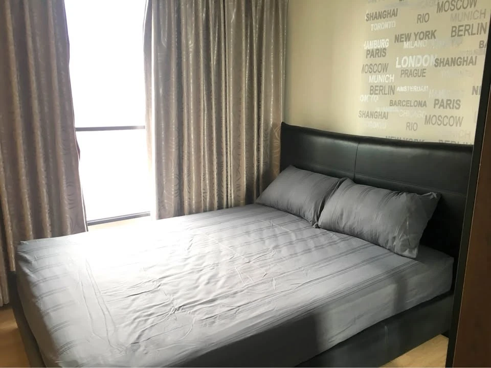 For sale, for rent, The Base Rama 9-Ramkhamhaeng, ready to move in, with good wallpaper, great price, book now.