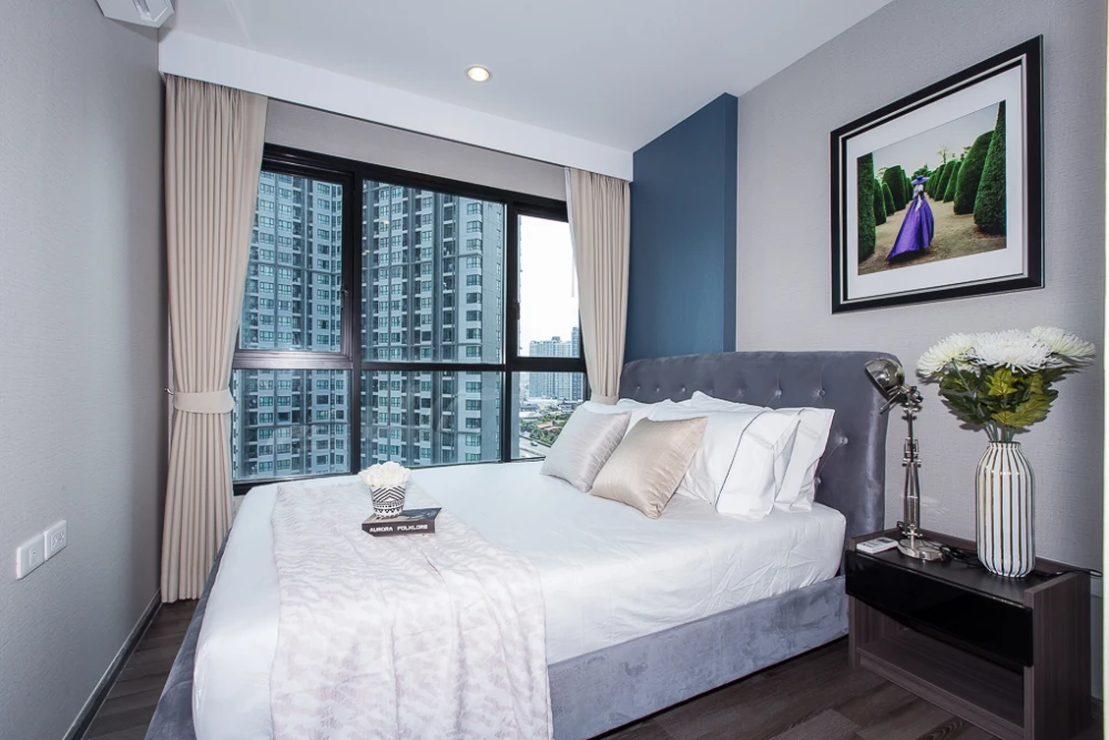 For sale or rent: The Base Park East, 12A floor, pool view, beautifully decorated, fully furnished with appliances. Don't miss out!