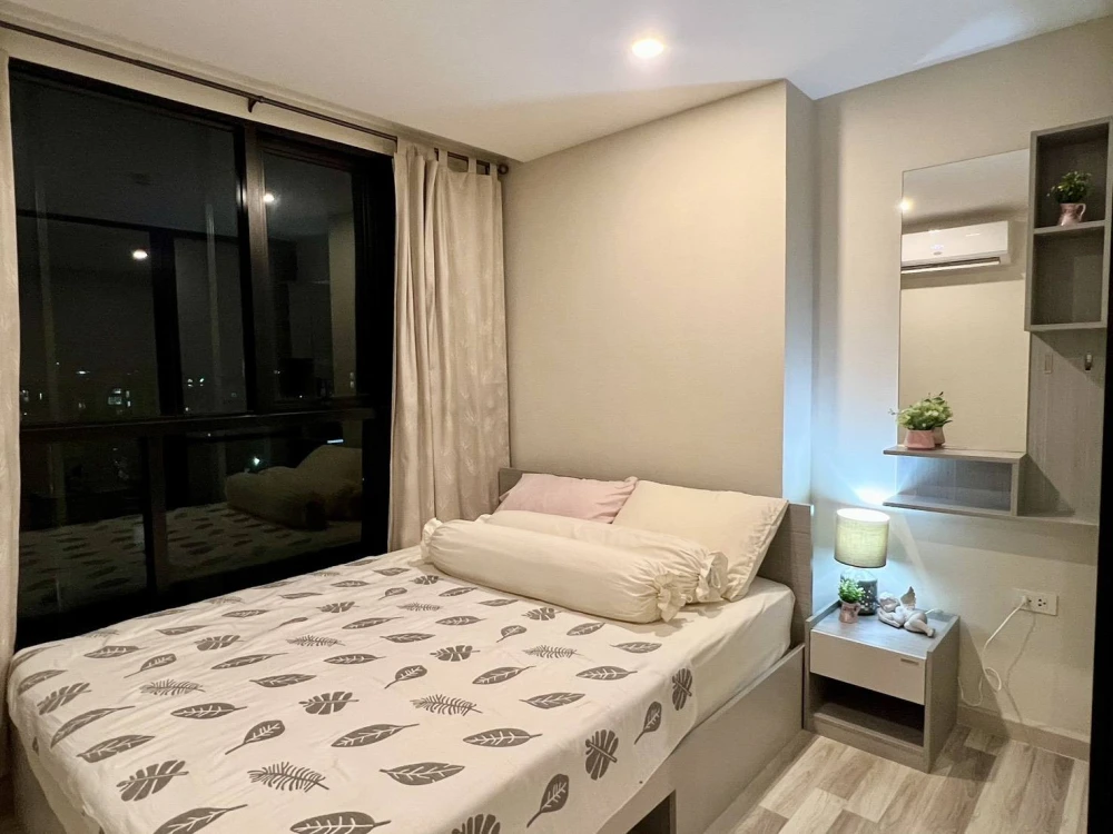 For sale or rent: The Cube Premium Ratchada 32, 8th floor, corner unit, fully furnished, ready to move in. Book now!