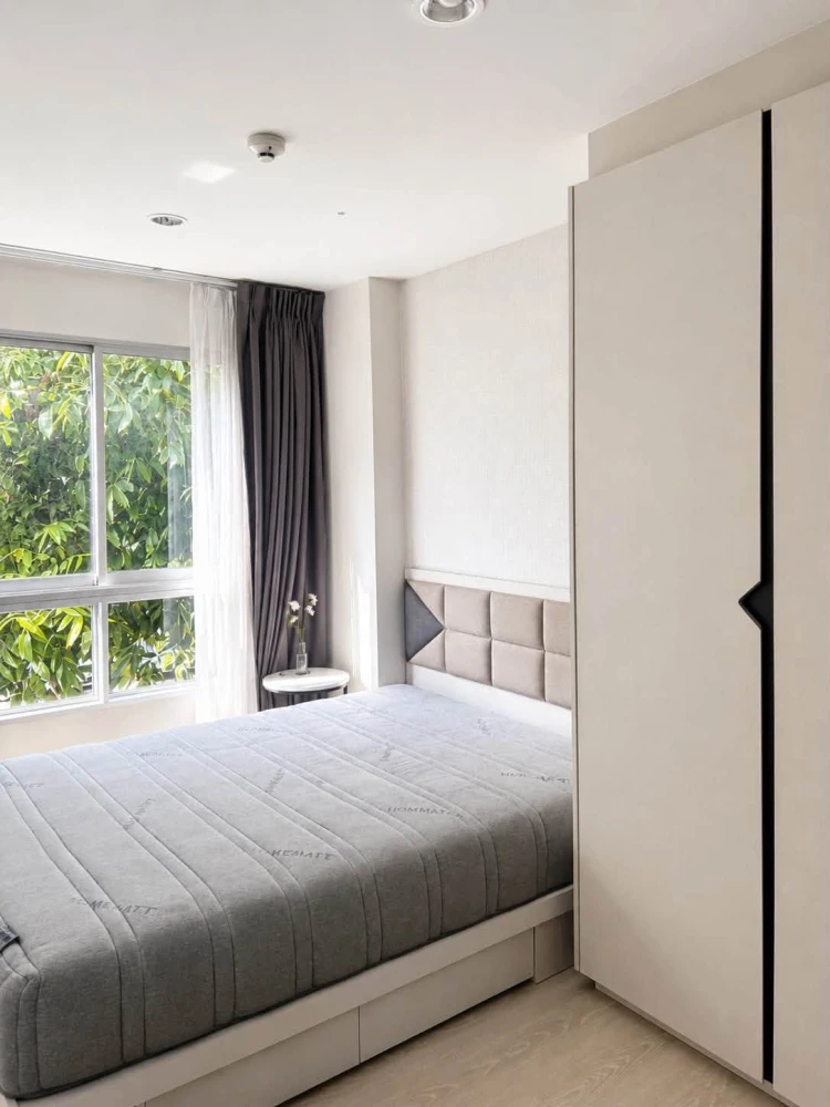 For sale or rent: The Kith Plus Phahonyothin Khukot. A comfortable unit with complete amenities. Don't miss this great opportunity!