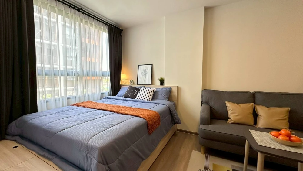 For sale or rent: The Muve Bangna. Ready-to-move-in units with complete furniture and appliances. Book today! Don't miss out!